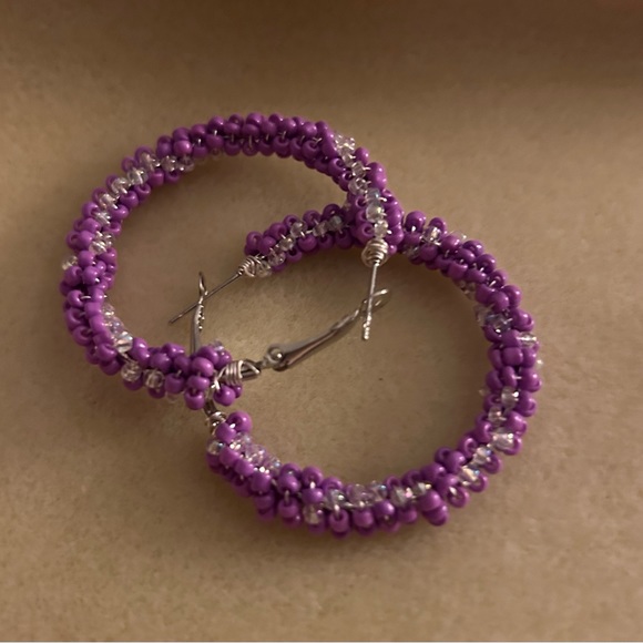 Hand-beaded 1 3/4” Purple Passion Hoop Earrings NWOT - Picture 2 of 4